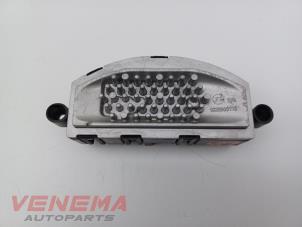 Gebruikte Kachel Weerstand Volkswagen Golf VIII Variant (GC5) 2.0 TDI BlueMotion 16V Prijs € 9,99 Margeregeling aangeboden door Venema Autoparts