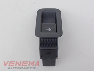 Gebruikte Schakelaar (diversen) Volkswagen Tiguan (AD1) 1.4 TSI 16V Prijs € 14,99 Margeregeling aangeboden door Venema Autoparts