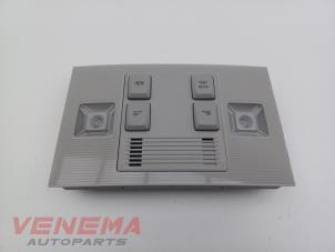 Gebruikte Binnenverlichting voor Volkswagen Tiguan (AD1) 1.4 TSI 16V Prijs € 14,99 Margeregeling aangeboden door Venema Autoparts