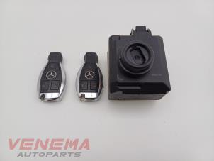 Gebruikte Sleutel + Contactslot Mercedes GLK (204.7/9) 2.2 220 CDI 16V BlueEff.,BlueTEC 4-Matic Prijs € 174,99 Margeregeling aangeboden door Venema Autoparts
