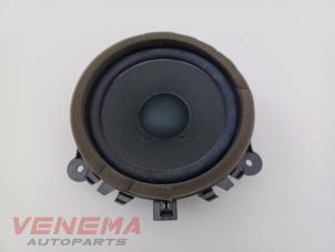 Gebruikte Luidspreker Volvo V40 (MV) 2.0 T4 16V Prijs € 14,99 Margeregeling aangeboden door Venema Autoparts