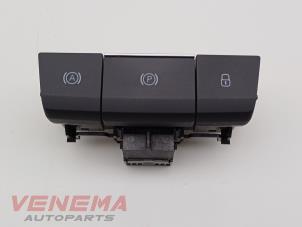 Begagnade Brytare, parkeringsbroms Seat Leon (KLB) 1.5 TSI 16V Pris € 24,99 Marginaltabell erbjuds av Venema Autoparts