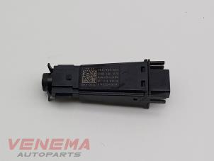 Begagnade Innetemperatursensor Seat Leon (KLB) 1.5 TSI 16V Pris € 9,99 Marginaltabell erbjuds av Venema Autoparts