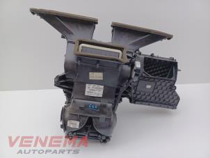 Gebruikte Kachelhuis Mini Mini (R56) 1.6 16V Cooper Prijs € 174,99 Margeregeling aangeboden door Venema Autoparts