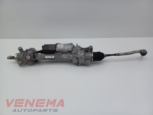 Gebruikte Stuurhuis Bekrachtigd Mercedes C (W205) C-200d 1.6 Turbo 16V Prijs € 599,99 Margeregeling aangeboden door Venema Autoparts