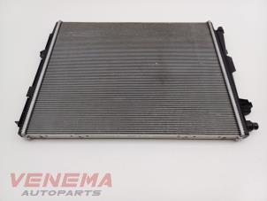 Gebruikte Radiateur BMW 3 serie Touring (G21) 330e xDrive 2.0 TwinPower Turbo 16V Prijs € 199,99 Margeregeling aangeboden door Venema Autoparts