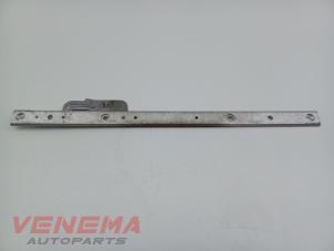 Używane Rózne Mercedes E (C238) E-300 2.0 Turbo 16V Cena € 19,99 Procedura marży oferowane przez Venema Autoparts