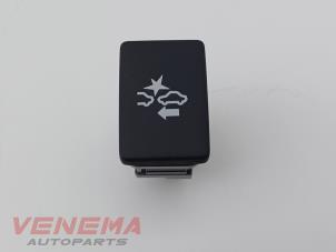 Gebruikte Diversen Toyota Aygo (B40) 1.0 12V VVT-i Prijs € 14,99 Margeregeling aangeboden door Venema Autoparts