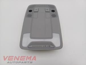 Begagnade Innerbelysning, fram Audi Q2 (GAB/GAG) 1.0 TFSI 12V Pris € 34,99 Marginaltabell erbjuds av Venema Autoparts