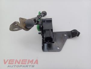 Begagnade Xenon-höjdjustering Audi Q2 (GAB/GAG) 1.0 TFSI 12V Pris € 19,99 Marginaltabell erbjuds av Venema Autoparts