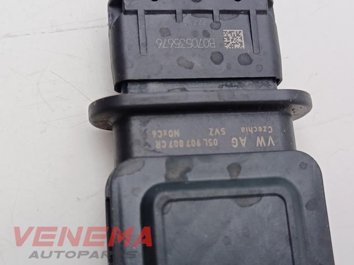 NOx-sensor från en Volkswagen Passat Variant (CJ5) 2.0 TDI 16V 2025