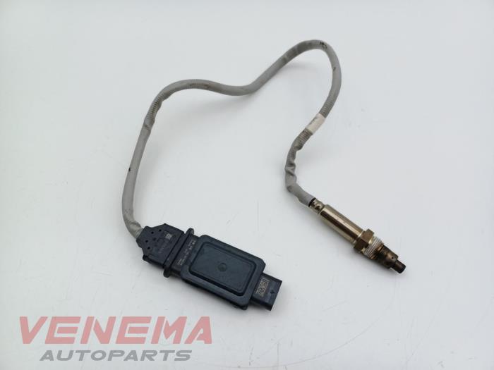 NOx-sensor från en Volkswagen Passat Variant (CJ5) 2.0 TDI 16V 2025