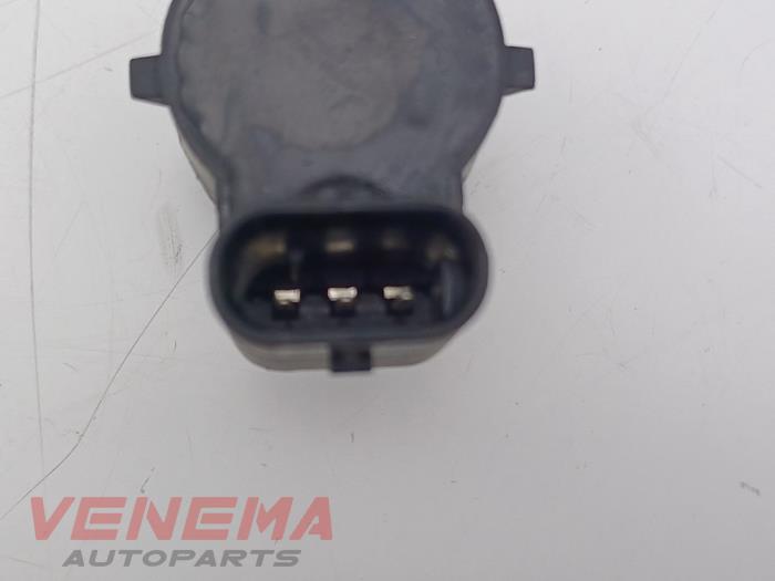 Sensor PDC van een Seat Leon ST (5FF) 2.0 TDI FR 16V 2017