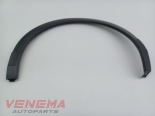 Gebruikte Spatbordverbreder Volkswagen T-Roc I 2.0 TSI 16V 4Motion Prijs € 69,99 Margeregeling aangeboden door Venema Autoparts