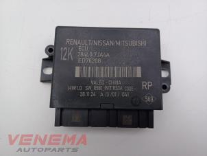 Begagnade PDC-modul Nissan Qashqai (J12) 1.3 DIG-T MHEV 16V Pris € 79,99 Marginaltabell erbjuds av Venema Autoparts