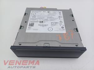 Begagnade Kontrollenhet, multimedia Volkswagen Polo VI (AW1) 1.0 TSI 12V Pris € 399,99 Marginaltabell erbjuds av Venema Autoparts