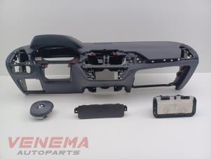 Begagnade Airbag set + instrumentbräda BMW X3 (G01) xDrive 20i 2.0 TwinPower Turbo 16V Van Pris € 1.199,99 Marginaltabell erbjuds av Venema Autoparts