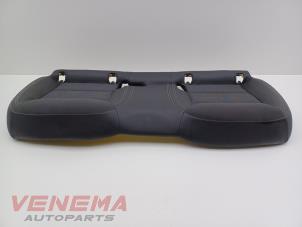 Begagnade Baksätesbänk Mercedes A (W176) 1.5 A-180 CDI, A-180d 16V Pris € 74,99 Marginaltabell erbjuds av Venema Autoparts