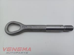 Gebruikte Sleepoog voor Mercedes GLC (X253) 2.0 260 16V 4-Matic Prijs € 9,99 Margeregeling aangeboden door Venema Autoparts