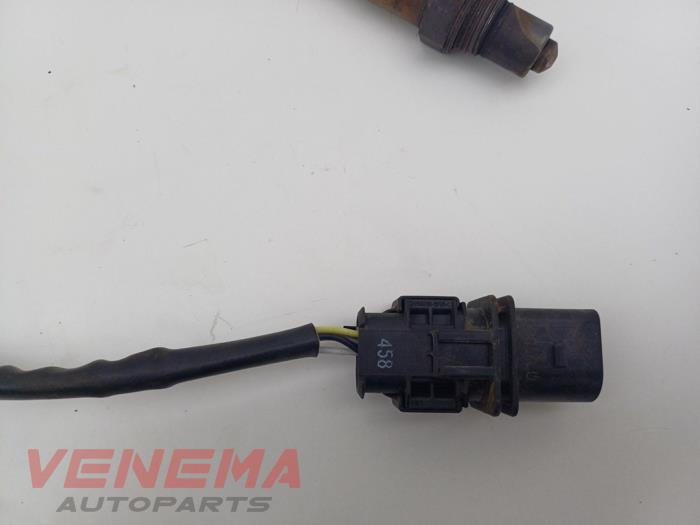 Lambdasond från en Volkswagen Passat Variant (3C5) 2.0 TDI 16V 170 2010