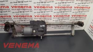 Gebruikte Ruitenwismotor + Mechaniek Volkswagen Eos (1F7/F8) 2.0 FSI 16V Prijs € 18,99 Margeregeling aangeboden door Venema Autoparts