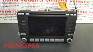 Begagnade Navigeringssystem Volkswagen Golf V (1K1) 2.0 TDI 16V Pris € 119,99 Marginaltabell erbjuds av Venema Autoparts