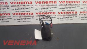 Begagnade GPS-antenn Volkswagen Touran (1T1/T2) 1.9 TDI 105 Pris € 29,99 Marginaltabell erbjuds av Venema Autoparts