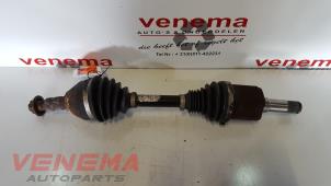 Gebruikte Aandrijfas links-voor Opel Vectra C GTS 1.9 CDTI 16V Prijs € 18,99 Margeregeling aangeboden door Venema Autoparts
