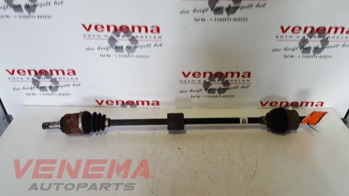 Drivaxel, höger fram från en Opel Corsa D 1.2 16V 2009