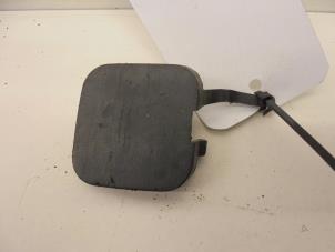 Gebruikte Afdekkap Sleepoog voor Renault Espace (JK) 2.0 16V Turbo Prijs op aanvraag aangeboden door N Kossen Autorecycling BV