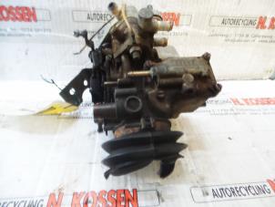 Gebruikte Carburateur Volvo 66 1100 L,DL Prijs op aanvraag aangeboden door N Kossen Autorecycling BV