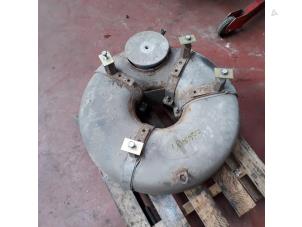 Begagnade LPI-tank Mitsubishi Space Runner (N6) 2.0i 16V GLX Pris på förfrågan erbjuds av N Kossen Autorecycling BV