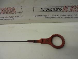 Begagnade Oljemätsticka Volkswagen Golf VI (5K1) 1.4 TSI 122 16V Pris på förfrågan erbjuds av N Kossen Autorecycling BV