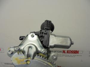 Begagnade Motor, dörrfönster Daihatsu Terios (J2) 1.5 16V DVVT 4x2 Euro 4 Pris på förfrågan erbjuds av N Kossen Autorecycling BV