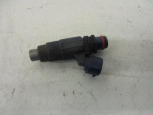 Gebruikte Injector (benzine injectie) Mazda 626 (GF14) 1.8i 16V Prijs op aanvraag aangeboden door N Kossen Autorecycling BV
