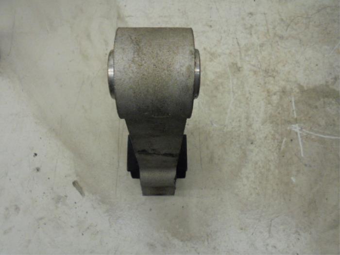 Motorfäste från en Land Rover Freelander II 3.2 l6 24V 2006