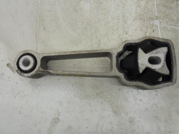 Motorfäste från en Land Rover Freelander II 3.2 l6 24V 2006