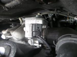 Gebruikte Gasklephuis Volkswagen Sharan (7M8/M9/M6) 2.0 TDI Prijs op aanvraag aangeboden door N Kossen Autorecycling BV