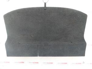 Begagnade Golvpanel, lastområde Opel Agila Pris på förfrågan erbjuds av N Kossen Autorecycling BV