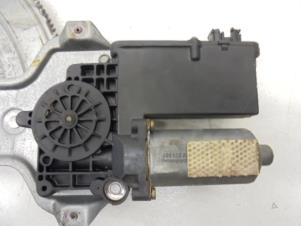 Begagnade Motor, dörrfönster Opel Calibra Pris på förfrågan erbjuds av N Kossen Autorecycling BV