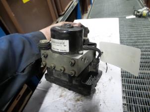 Begagnade ABS-dator Toyota Corolla (E11) 1.6 16V Pris på förfrågan erbjuds av N Kossen Autorecycling BV