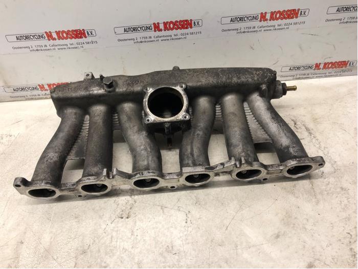 Insugsrör från en Volvo XC90 2005