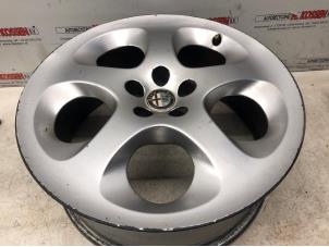 Begagnade Hjul Alfa Romeo 147 (937) 1.6 HP Twin Spark 16V Pris på förfrågan erbjuds av N Kossen Autorecycling BV