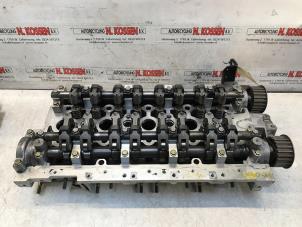 Begagnade Topplock Renault Espace (JK) 2.2 dCi 16V Pris på förfrågan erbjuds av N Kossen Autorecycling BV