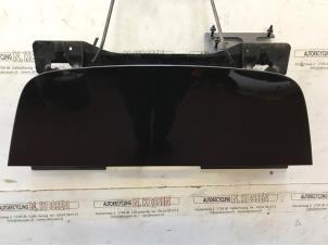 Begagnade Tanklucka Nissan Leaf (ZE0) Pris på förfrågan erbjuds av N Kossen Autorecycling BV