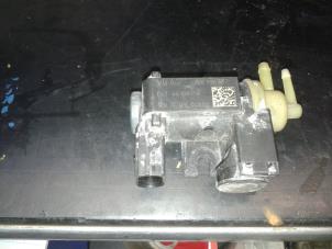 Begagnade Vakuumrelä Audi A4 Allroad Quattro (B8) 2.0 TDI 16V Pris på förfrågan erbjuds av N Kossen Autorecycling BV