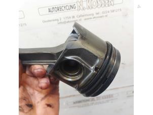 Gebruikte Zuiger Ford Transit Prijs op aanvraag aangeboden door N Kossen Autorecycling BV