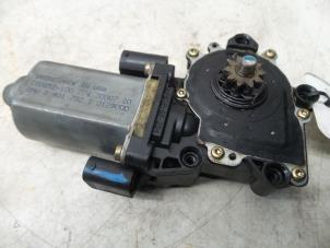 Gebruikte Raammotor Portier BMW Z3 Roadster (E36/7) 1.9 Prijs op aanvraag aangeboden door N Kossen Autorecycling BV