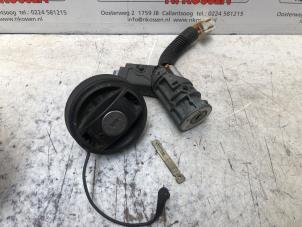 Gebruikte Slotenset Cilinder (compleet) Citroen C1 1.4 HDI Prijs op aanvraag aangeboden door N Kossen Autorecycling BV