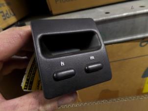 Gebruikte Klok (tijd) Ford Fiesta Prijs op aanvraag aangeboden door N Kossen Autorecycling BV